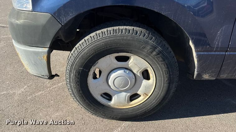 image for item EP2935 2007 Ford F150 Ext. Cab pickup truck