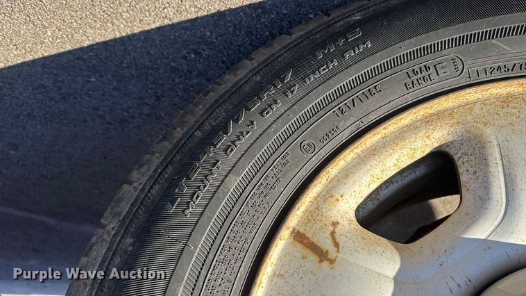 image for item EP2935 2007 Ford F150 Ext. Cab pickup truck