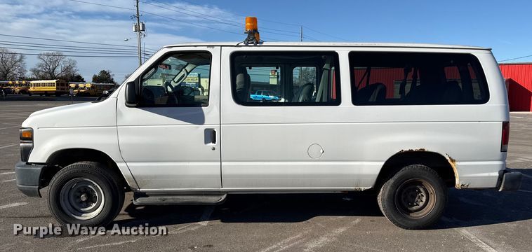 image for item EP2938 2009 Ford E350 van