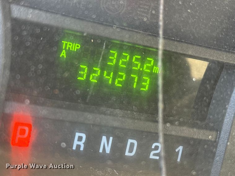 image for item EP2938 2009 Ford E350 van