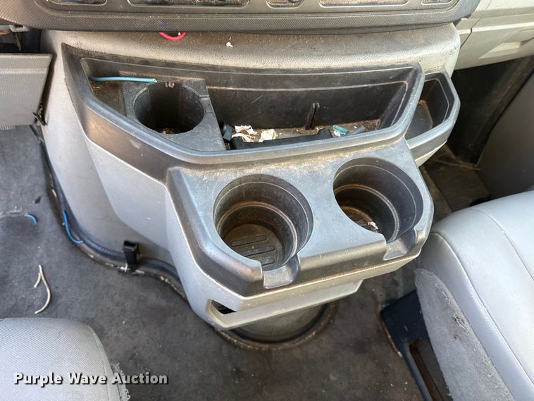 image for item EP2938 2009 Ford E350 van