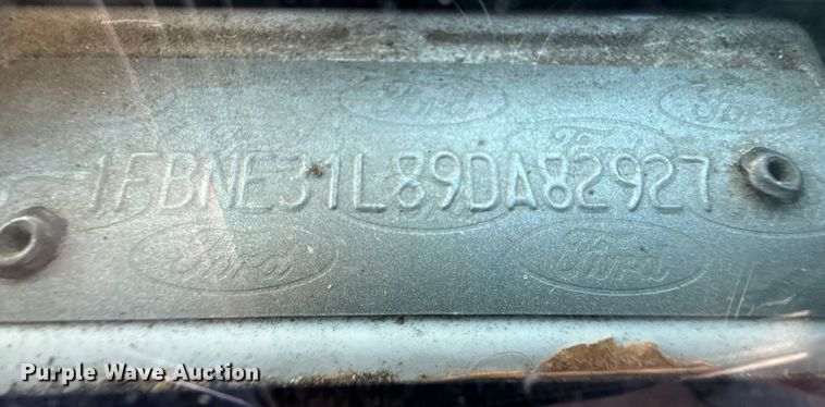 image for item EP2938 2009 Ford E350 van