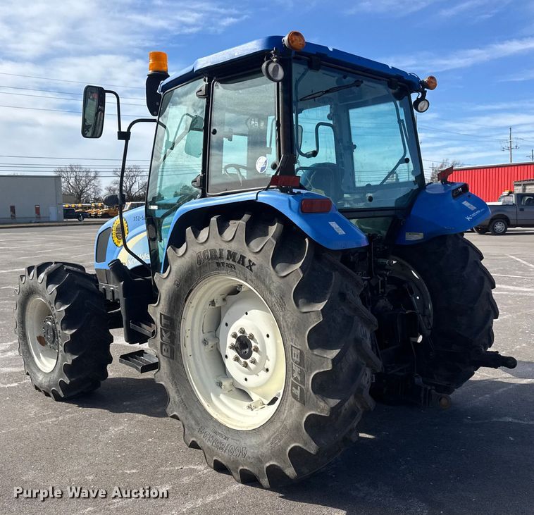 image for item EP2941 2011 New Holland T5070 MFWD tractor