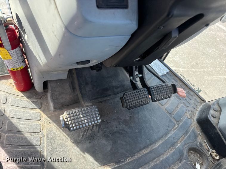 image for item EP2941 2011 New Holland T5070 MFWD tractor