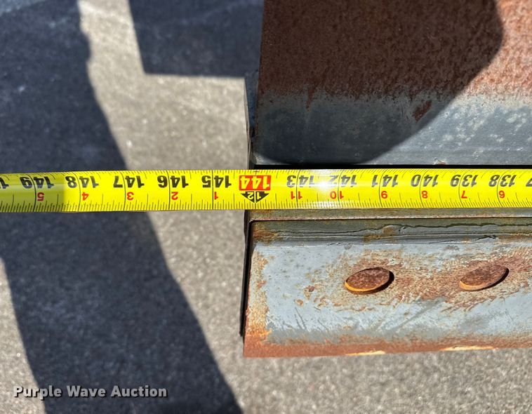 image for item EP2943 2009 Sterling L7500 Series dump truck