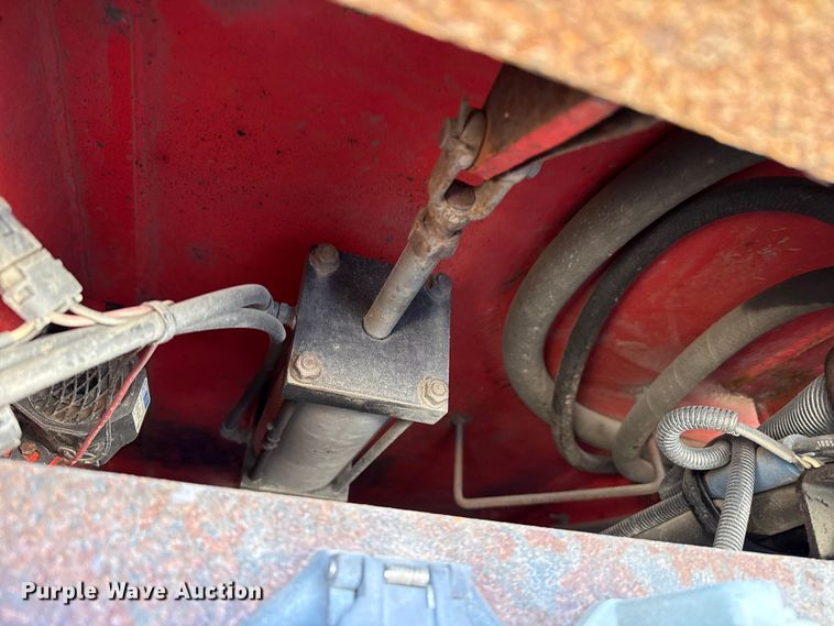 image for item EP2943 2009 Sterling L7500 Series dump truck