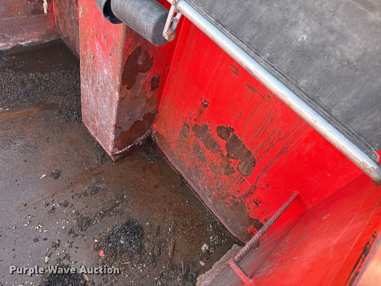 image for item EP2943 2009 Sterling L7500 Series dump truck