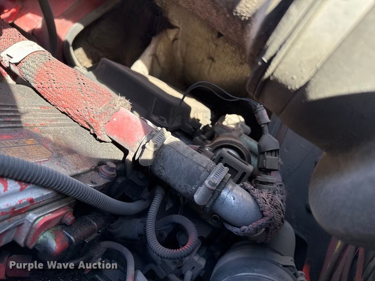 image for item EP2943 2009 Sterling L7500 Series dump truck