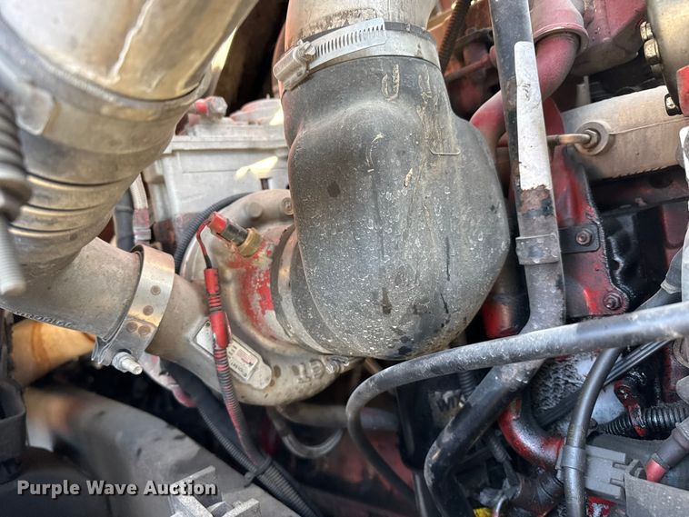 image for item EP2943 2009 Sterling L7500 Series dump truck