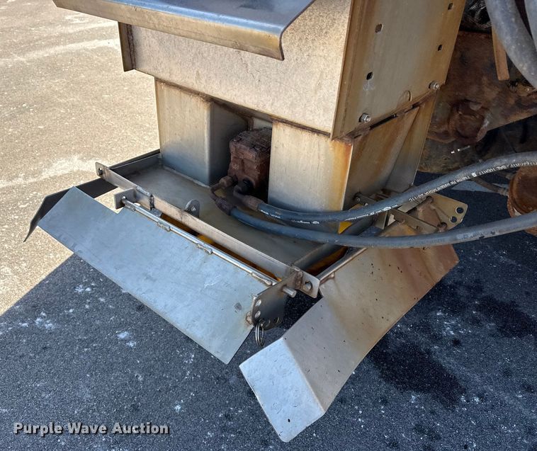 image for item EP2944 2007 International 7400 dump truck