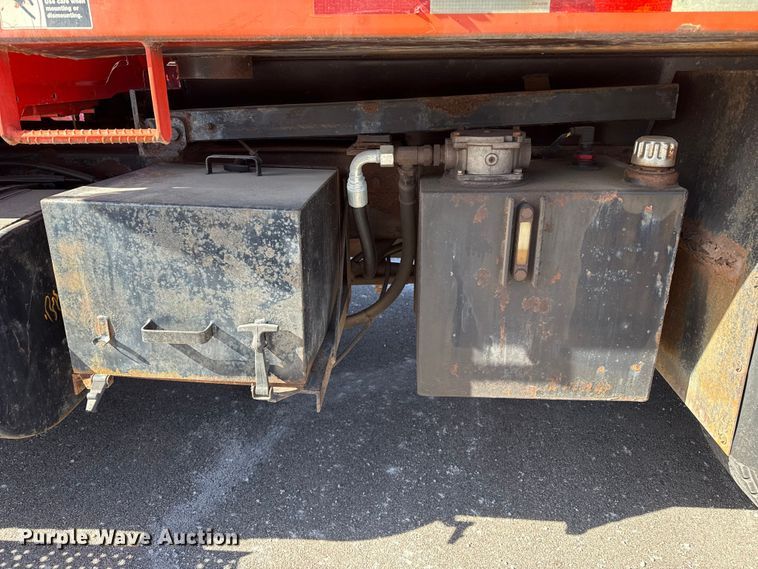 image for item EP2944 2007 International 7400 dump truck