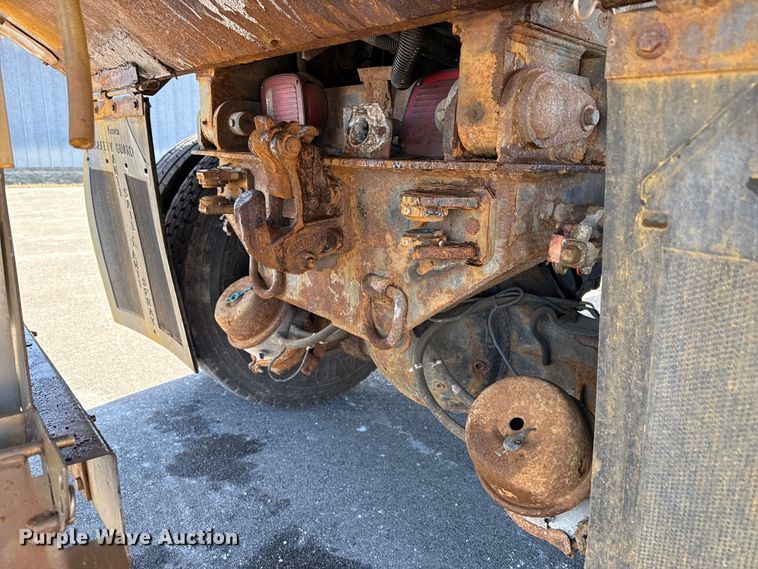 image for item EP2944 2007 International 7400 dump truck