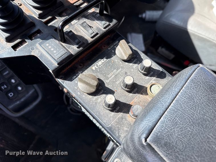 image for item EP2944 2007 International 7400 dump truck