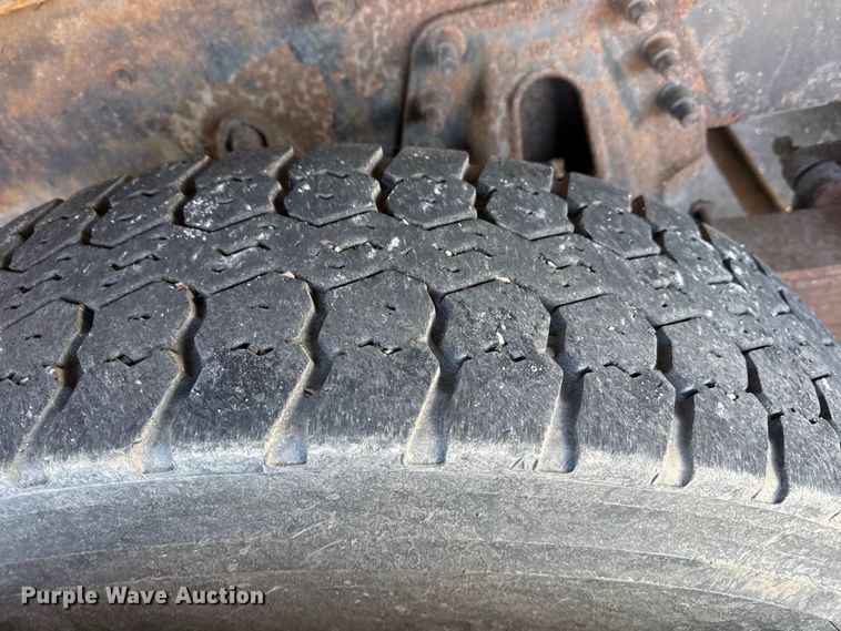 image for item EP2944 2007 International 7400 dump truck