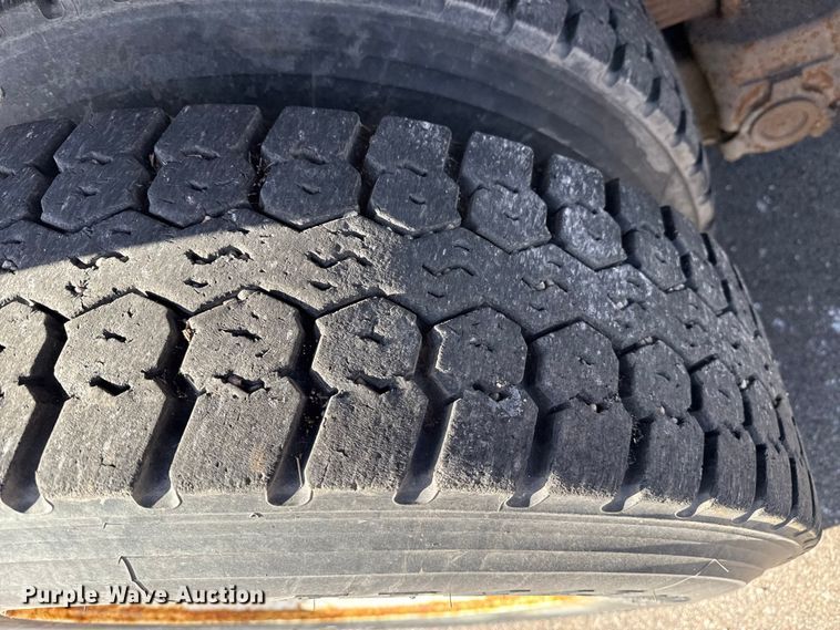 image for item EP2944 2007 International 7400 dump truck