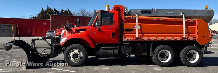 image for item EP2945 2007 International 7400 dump truck