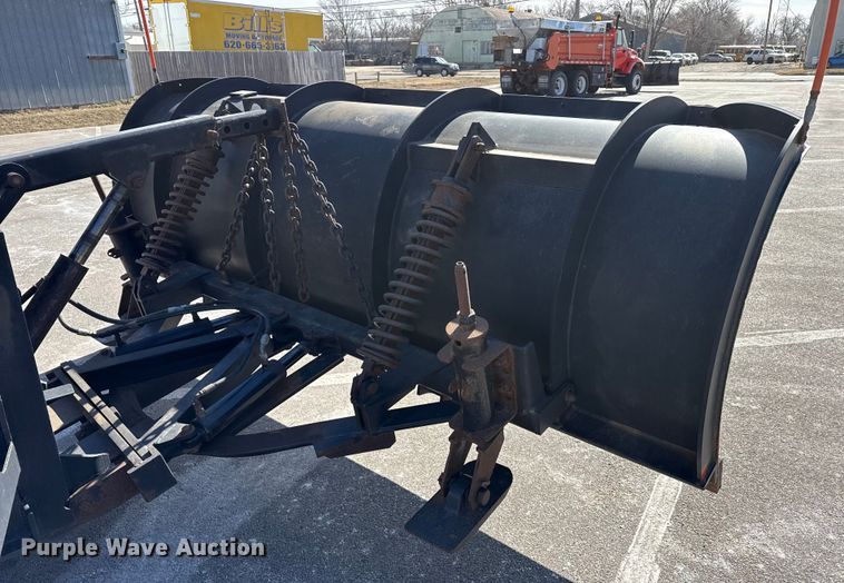 image for item EP2945 2007 International 7400 dump truck