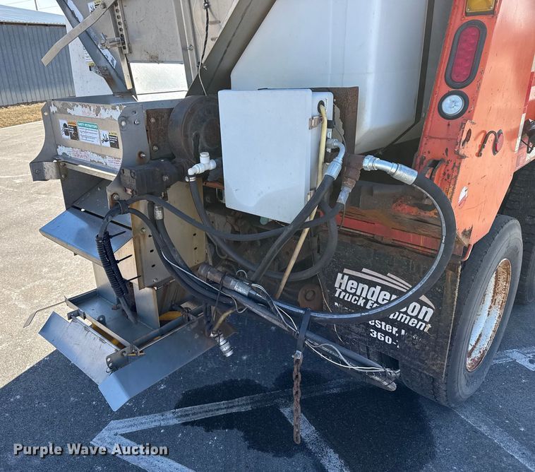 image for item EP2945 2007 International 7400 dump truck