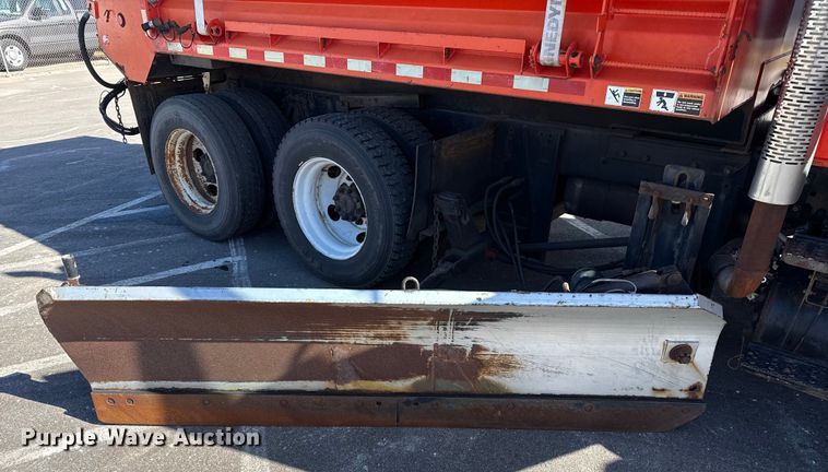 image for item EP2945 2007 International 7400 dump truck