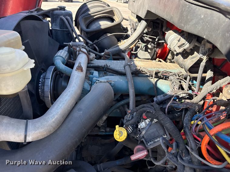 image for item EP2945 2007 International 7400 dump truck