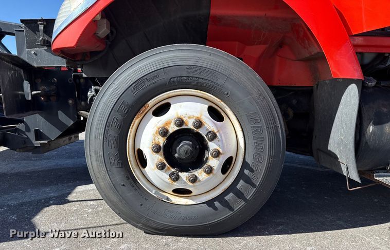 image for item EP2945 2007 International 7400 dump truck