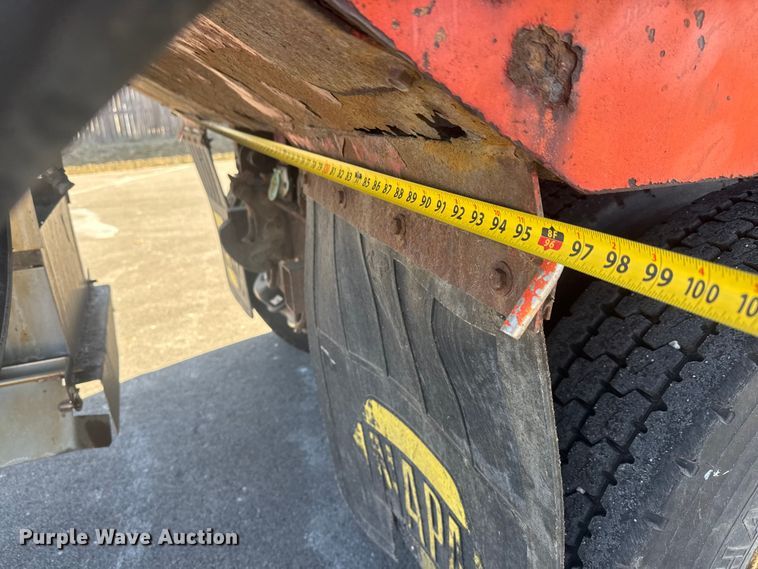 image for item EP2946 2007 International 7400 dump truck