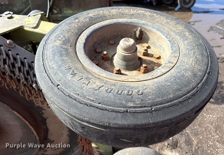 image for item EP2948 2003 Schulte XH1500 batwing rotary mower