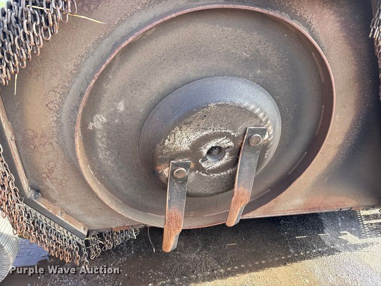 image for item EP2949 2006 Schulte XH1500 Series 2 batwing rotary mower