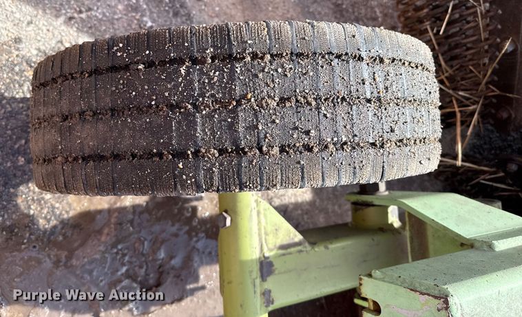 image for item EP2949 2006 Schulte XH1500 Series 2 batwing rotary mower