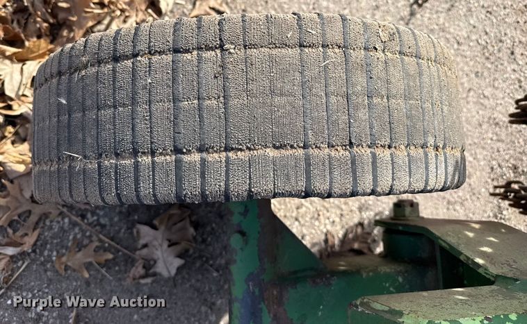 image for item EP2951 2007 Schulte XH1500 batwing rotary mower