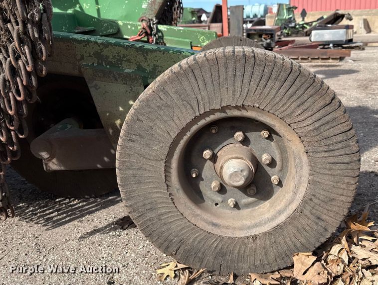 image for item EP2951 2007 Schulte XH1500 batwing rotary mower