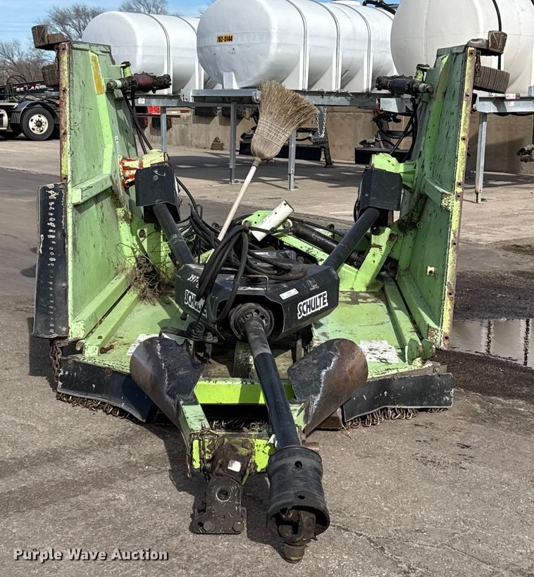 image for item EP2952 2007 Schulte XH1500 batwing rotary mower