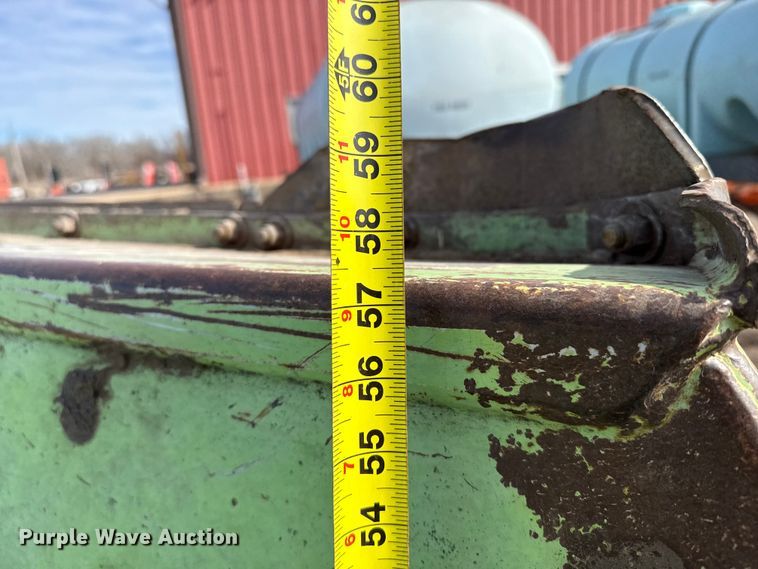 image for item EP2952 2007 Schulte XH1500 batwing rotary mower