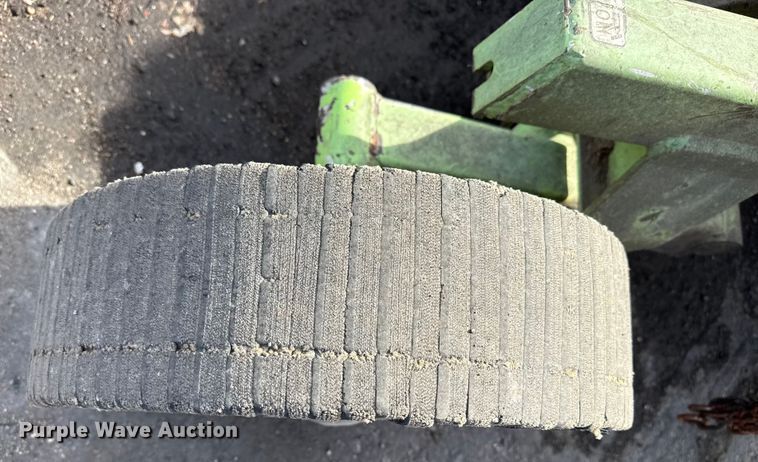 image for item EP2952 2007 Schulte XH1500 batwing rotary mower