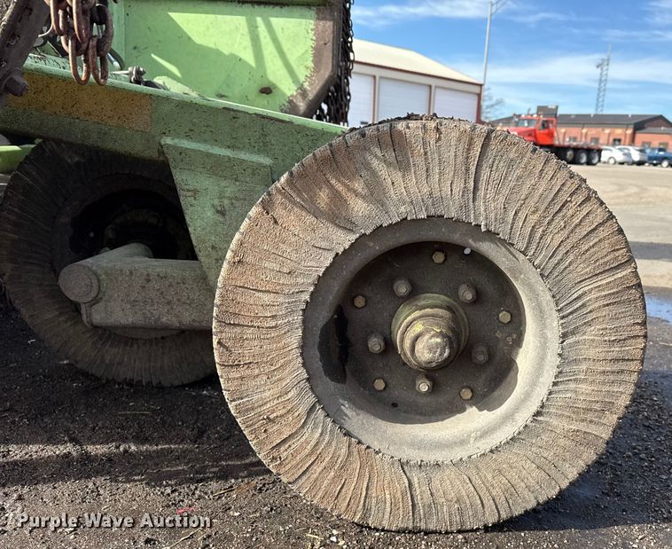 image for item EP2952 2007 Schulte XH1500 batwing rotary mower