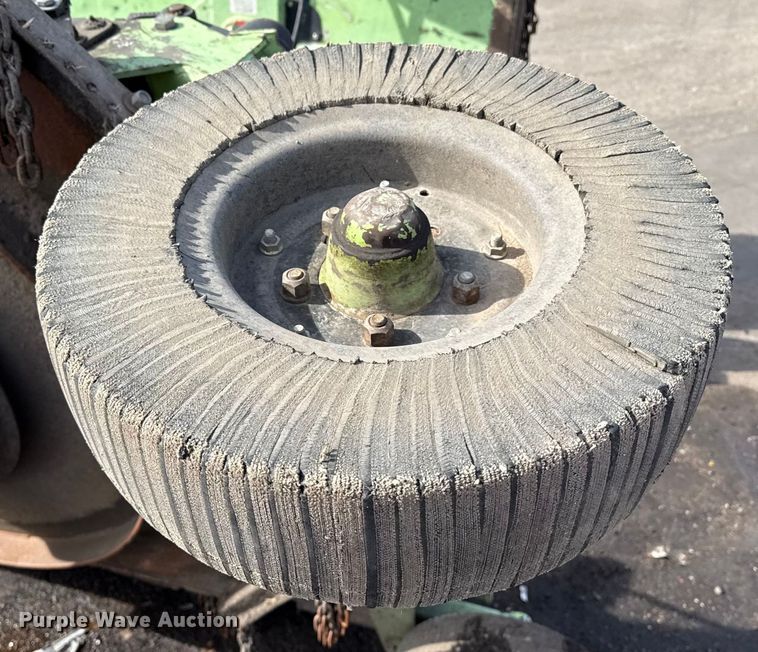 image for item EP2952 2007 Schulte XH1500 batwing rotary mower