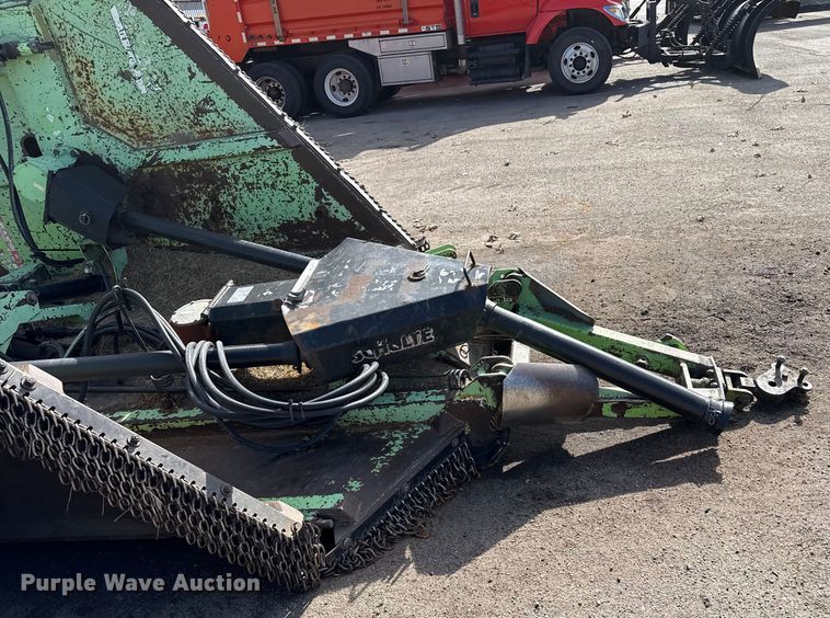 image for item EP2954 2003 Schulte XH1500 batwing rotary mower