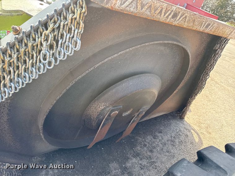 image for item EP2954 2003 Schulte XH1500 batwing rotary mower