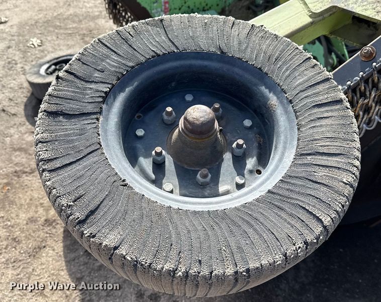 image for item EP2954 2003 Schulte XH1500 batwing rotary mower