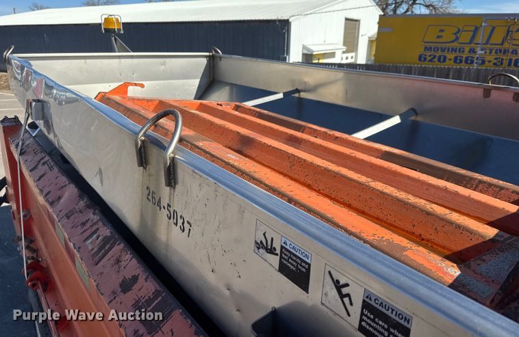 image for item EP2956 2007 International 7400 dump truck