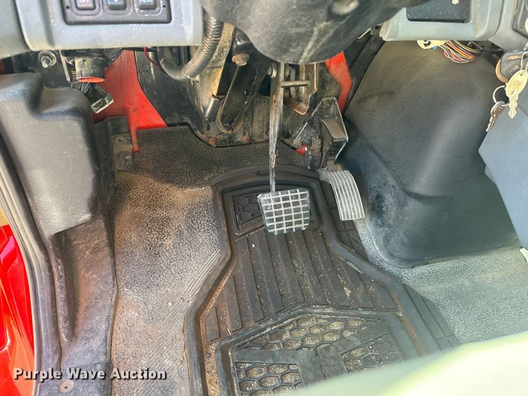 image for item EP2956 2007 International 7400 dump truck