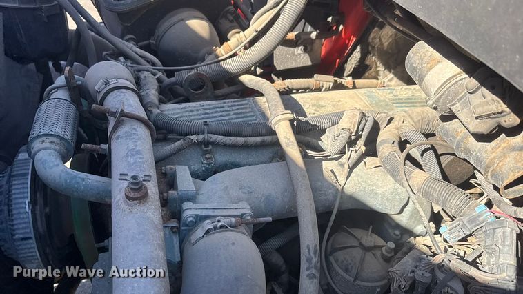 image for item EP2956 2007 International 7400 dump truck