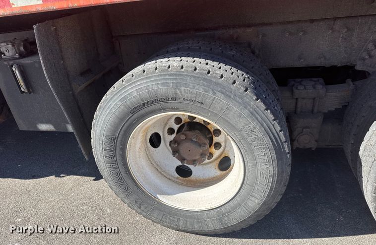 image for item EP2957 2007 International Workstar 7400 dump truck