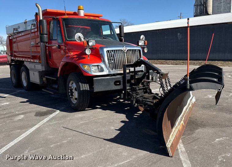 image for item EP2958 2007 International 7400 dump truck