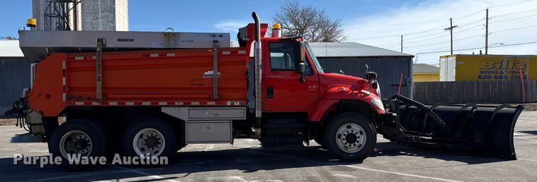 image for item EP2958 2007 International 7400 dump truck