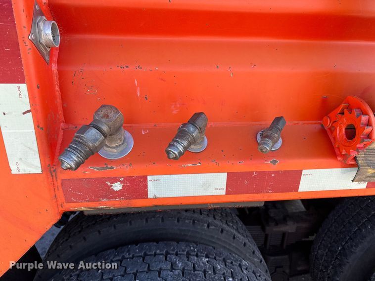 image for item EP2958 2007 International 7400 dump truck