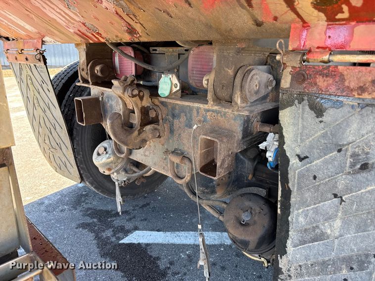 image for item EP2958 2007 International 7400 dump truck