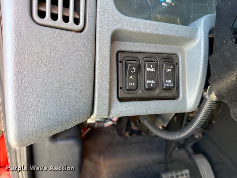 image for item EP2958 2007 International 7400 dump truck