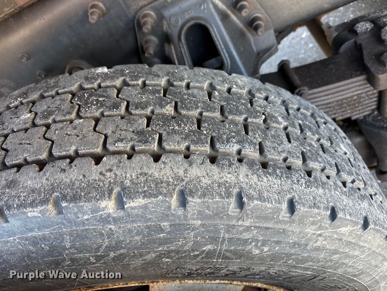 image for item EP2958 2007 International 7400 dump truck