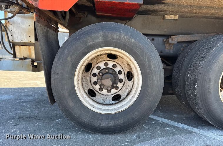 image for item EP2958 2007 International 7400 dump truck